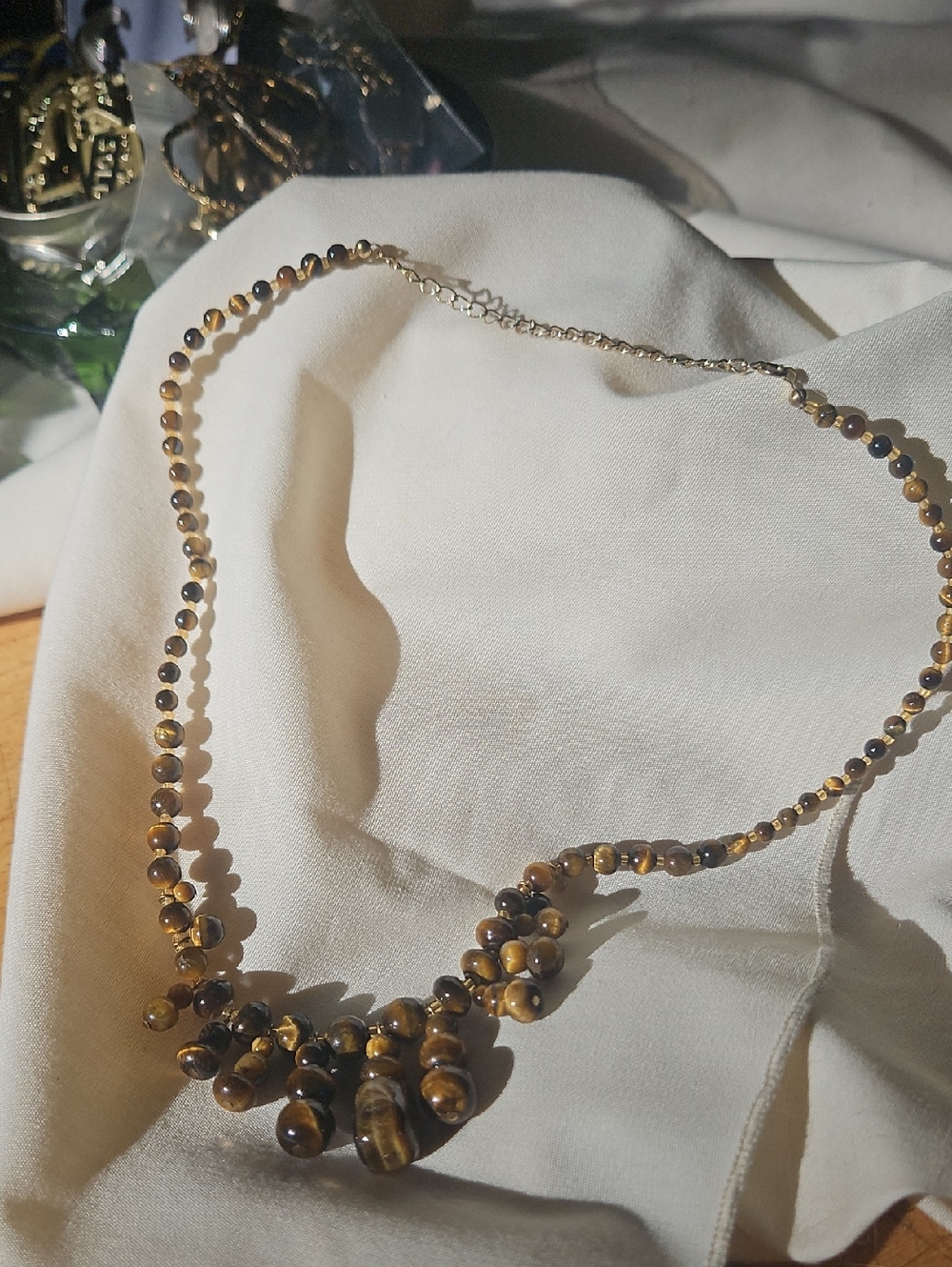 Tiger Eye Bead Necklace — Gold Brown Beaded Pendant